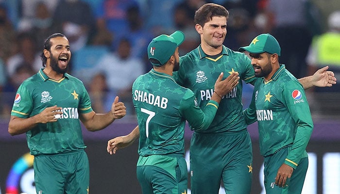 Pak vs India: Pakistan win against India by 10 wickets - geosuper.tv