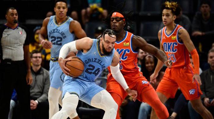 Grizzlies destroy Thunder by record-setting 73