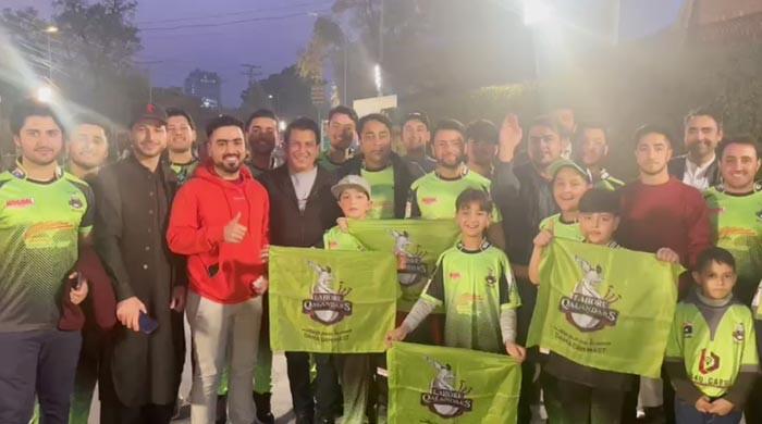 LQ vs QG: Star leg-spinner Rashid Khan's family arrives in Lahore to witness him in action - Vimarsana News