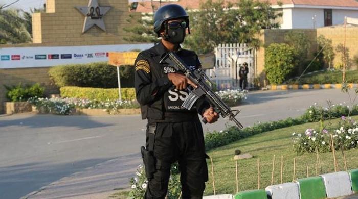 Security stops Pakistan players from leaving hotel: sources
