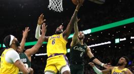 Celtics edge Lakers amid controversy, Embiid out-duels Jokic