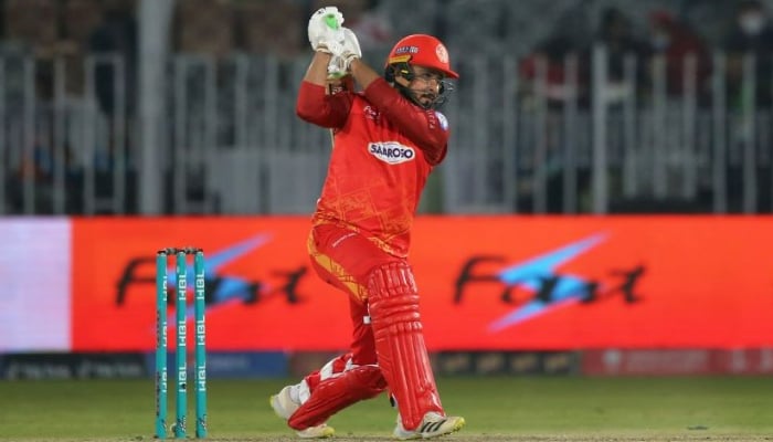 PSL 8: Faheem Ashraf show takes Twitter by storm - Social Buzz