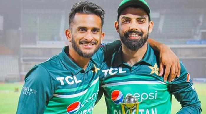 PAK vs NZ: Hassan supports his best friend Shadab amid criticism - Vimarsana News