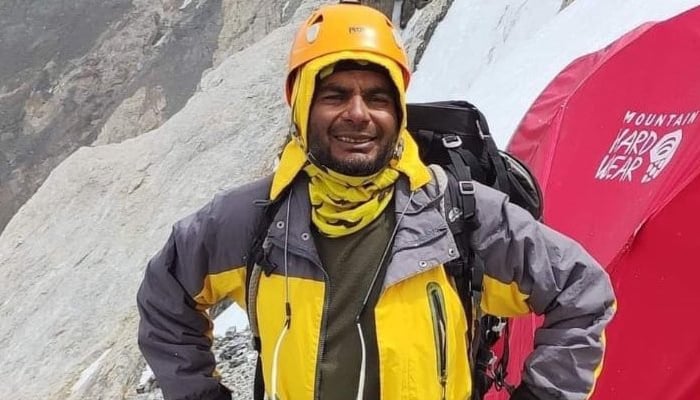 Rescue operation Asif Bhatti reaches camp one of Nanga Parbat