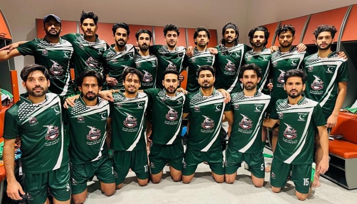 32257 6644913 updates - Pakistan: Paris Olympics Qualifiers: Pakistan hockey team keeps hopes alive after China win - LAHORE/KARACHI: Pakistan defeated China 2-0 to register their first win in the Paris Olympics Qualifiers in Muscat, Oman, on Tuesday.