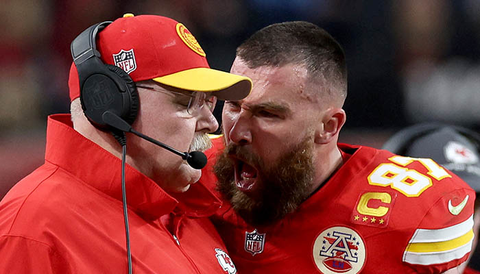 Super Bowl 2024 Chiefs head coach Andy Read reacts to onfield