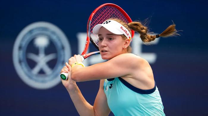 Miami Open: Elena Rybakina sets up final date with Danielle Collins