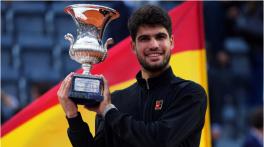 Carlos Alcaraz thumps Jannik Sinner to clinch Italian Open title