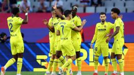 Villarreal edge Barcelona to seal Champions League spot