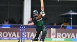 BBL 15: Former England captain reacts to Babar Azam’s Sydney Sixers signing