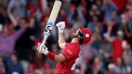 Livingstone stars as Lancashire thump Kent to qualify for Vitality Blast semi-final