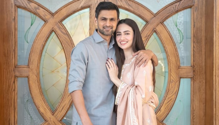 Sana Javed claims Shoaib Malik's presence could have inspired Pakistan  ahead of Asia Cup final - Social Buzz - geosuper.tv