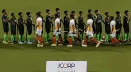 Pakistan, India players exchange high-fives ahead of Sultan of Johor Cup match