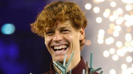 Jannik Sinner reacts to regaining world No.1 ranking