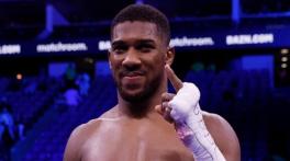 Legendary former world champion is serious about facing Anthony Joshua