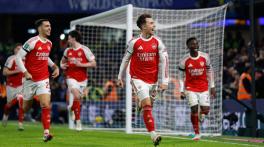 Arsenal edge past Chelsea to move closer to EFL Cup final