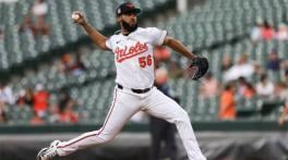 Chicago White Sox secure Seranthony Dominguez on two-year deal: reports