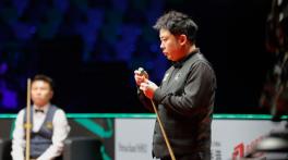 Zhang Anda edges Zhou Yuelong to reach Hong Kong final