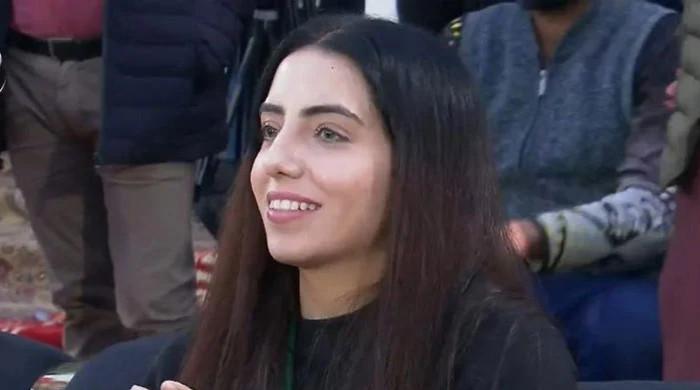 Sannia Ashbak breaks her silence after Imad Wasim announces second marriage Sannia Ashbak breaks her silence after Imad Wasim announces second marriage