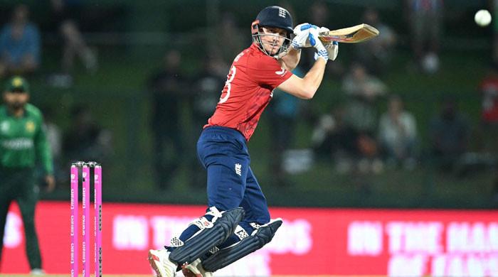 T20 World Cup 2026: Tun-Up Brook leads England into semis as Pakistan stumble T20 World Cup 2026: Tun-Up Brook leads England into semis as Pakistan stumble