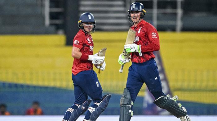 T20 World Cup 2026: England beat New Zealand as Pakistan stay alive T20 World Cup 2026: England beat New Zealand as Pakistan stay alive