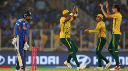Indian fans forced to acknowledge Mohammad Amir's analysis after South Africa defeat