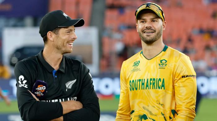 Santner says New Zealand will need to put it all together to beat undefeated South Africa Santner says New Zealand will need to put it all together to beat undefeated South Africa