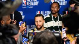 Golden State Warriors sweating on Stephen Curry's fitness as playoff hopes hang in balance