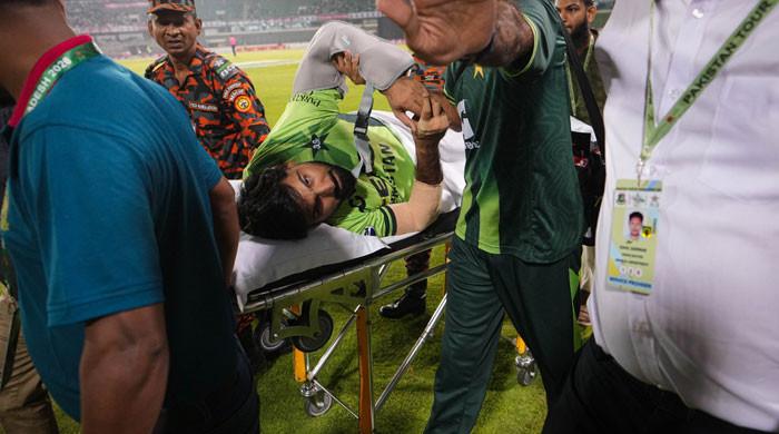 Usain Dalat suffered an injury during the second ODI between Bangladesh and Pakistan Usain Dalat suffered an injury during the second ODI between Bangladesh and Pakistan
