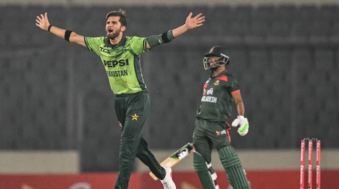 Bangladesh’s run chase against Pakistan was reduced to 32 overs due to rain interruptions