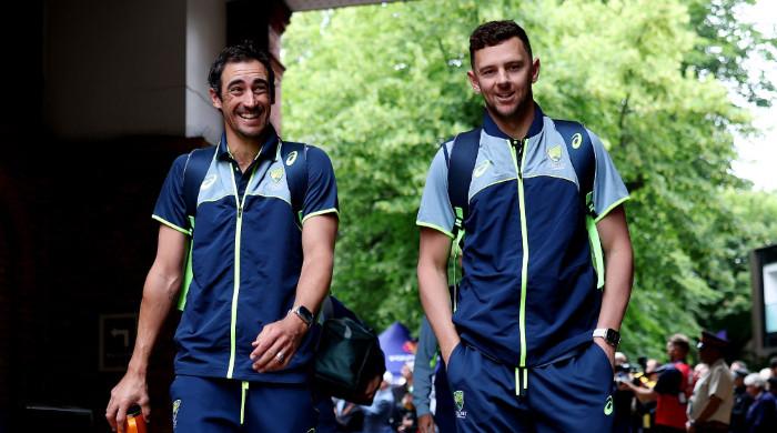 Mitchell Starc, Josh Hazlewood doubtful to start IPL 2026