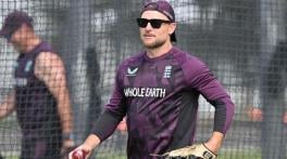 Brendon McCullum to continue as England head coach despite Ashes debacle