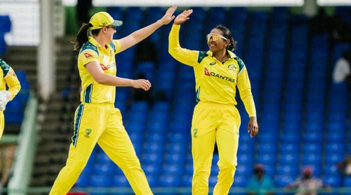 Five-star King helps Australia beat West Indies in third ODI to clinch series