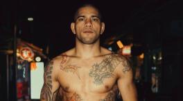 Alex Pereira hits out at Melk Costa for picking Jon Jones to beat him