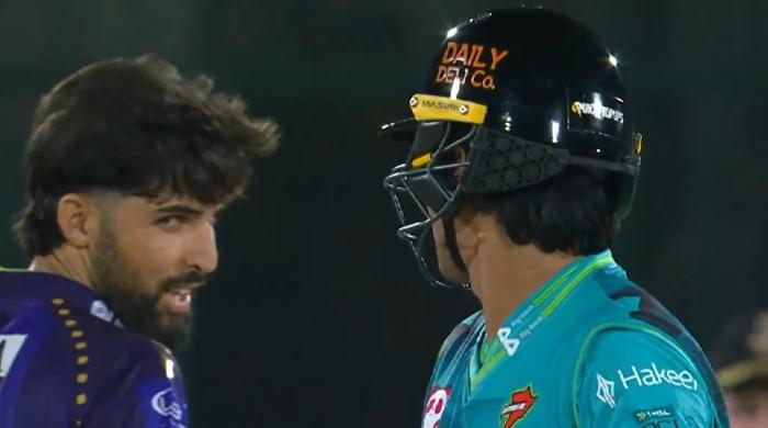 Renowned PSL commentator gives verdict on Jahandad Khan’s send-off to Saad Masood