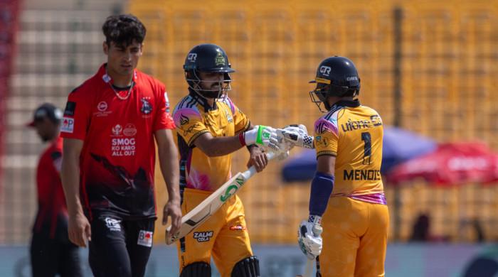 Kusal Mendis’ half-century guides Zalmi to fighting total against Qalandars
