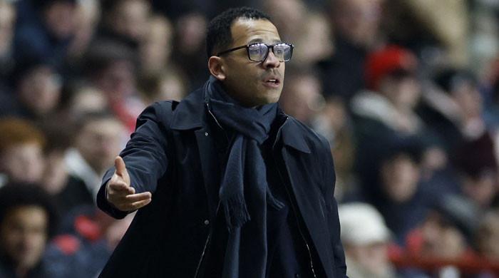 Chelsea sack Liam Rosenior amid worst scoring drought in 114 years