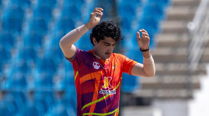 PSL 11: Naseem Shah suffers major injury scare during United clash