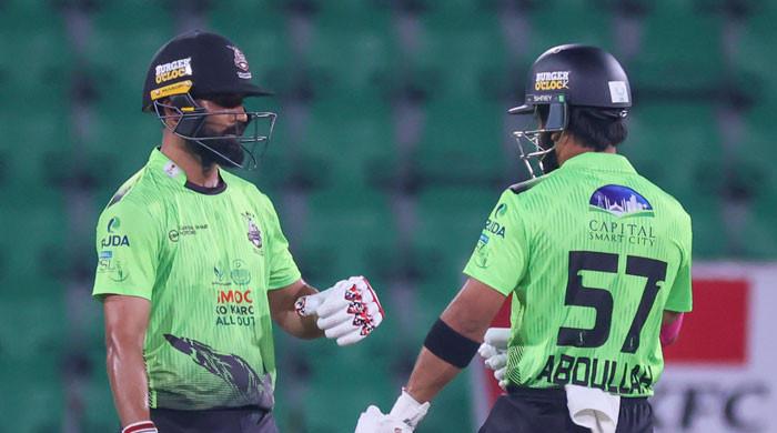PSL 11: Fakhar, Shafique power Qalandars to massive total against Kings