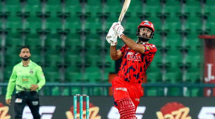 PSL 11: Karachi Kings beat Lahore Qalandars to stay alive