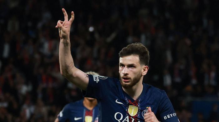 PSG edge Bayern Munich in nine-goal Champions League thriller