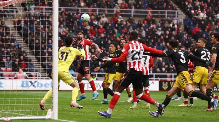 Senne Lammens denies Sunderland rare win over Manchester United