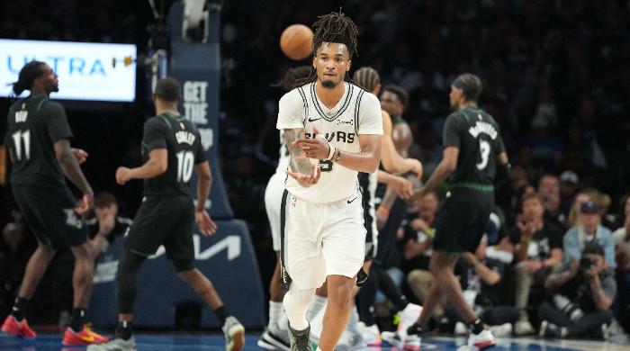 Stephon Castle leads San Antonio Spurs past Minnesota Timberwolves into Western Conference finals