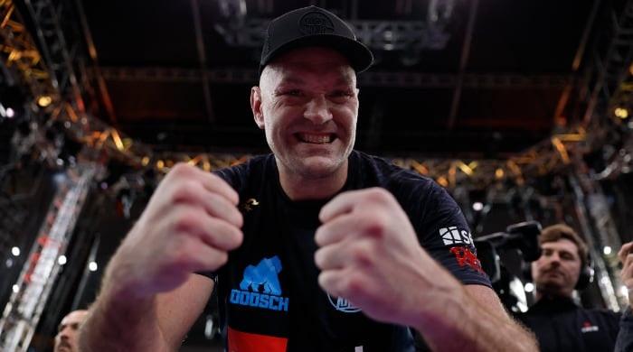 Tyson Fury announces date and location of next fight