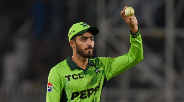 Former Pakistan cricketers have reacted to Arafat Minhas’ sensational ODI debut Former Pakistan cricketers have reacted to Arafat Minhas’ sensational ODI debut