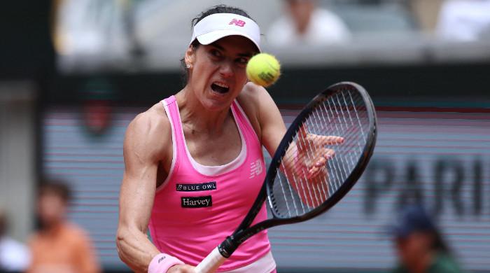 Sorana Cirstea ends 17-year wait for French Open quarter-final