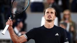 Alexander Zverev beats Jakub Mensik to return to French Open final
