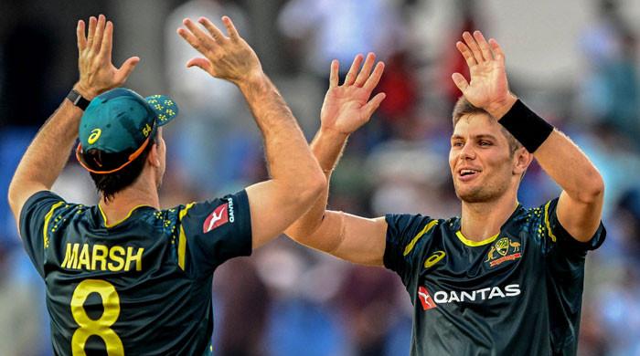 Australia beat Bangladesh in the second T20I to take the lead in the series Australia beat Bangladesh in the second T20I to take the lead in the series