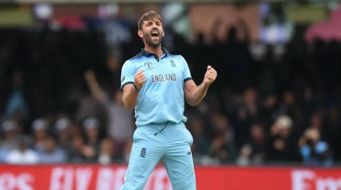 Former England cricketer Liam Plunkett turns to baseball