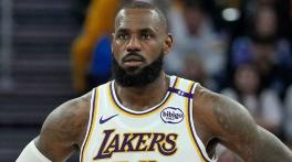 LeBron James plans to leave Lakers and play elsewhere next season: report